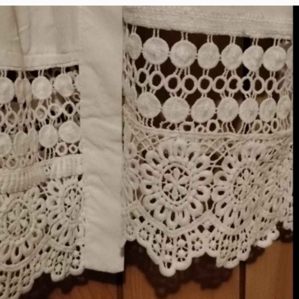 Notations White Crochet Trim Open Front Jacket - Picture 3 of 6